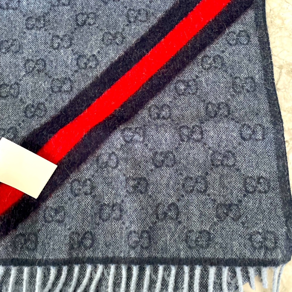 Gucci wool scarf navy blue tone
